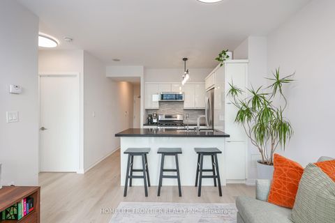 Photo 14 at 2802 - 10 Navy Wharf Court, Waterfront Communities C1, Toronto