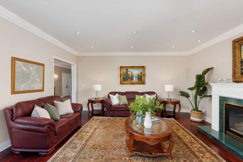 Photo 10 at 64 Yorkleigh Avenue, Humber Heights, Toronto