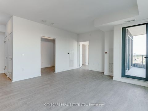 Photo 17 at 405 - 120 Eagle Rock Way, Rural Vaughan, Vaughan