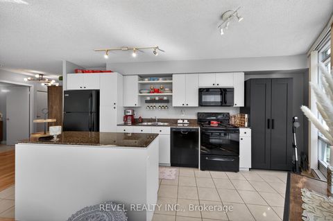 Photo 11 at 603 - 361 Front Street W, Waterfront Communities C1, Toronto