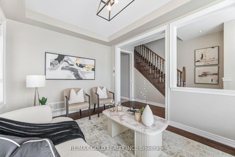 Photo 15 at 201 Barons Street, Kleinburg, Vaughan