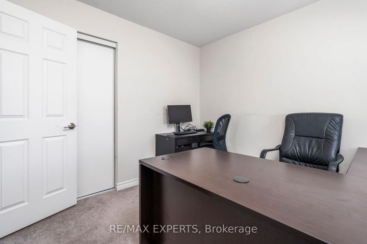 Photo 30 at 56 Donlamont Circle, Northwest Brampton, Brampton