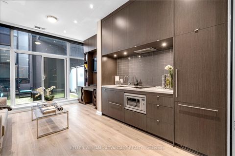 Photo 8 at 304 - 155 Yorkville Avenue, Annex, Toronto