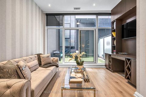 Photo 14 at 304 - 155 Yorkville Avenue, Annex, Toronto