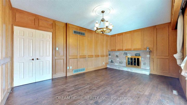 Photo 3 at 105 Page Avenue, Bayview Village, Toronto