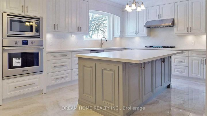 Photo 4 at 105 Page Avenue, Bayview Village, Toronto