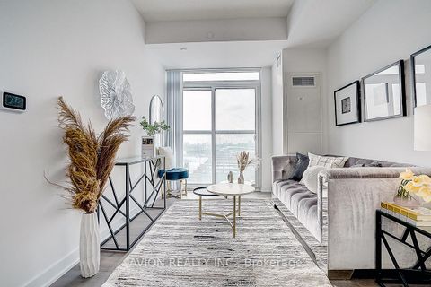 Photo 10 at 619 - 60 Honeycrisp Crescent, Vaughan Corporate Centre, Vaughan