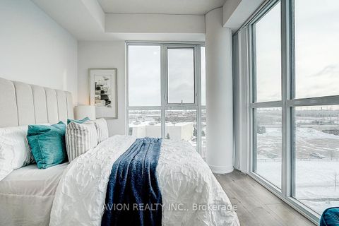 Photo 29 at 619 - 60 Honeycrisp Crescent, Vaughan Corporate Centre, Vaughan