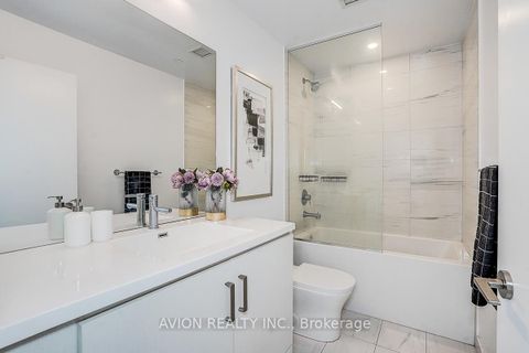 Photo 35 at 619 - 60 Honeycrisp Crescent, Vaughan Corporate Centre, Vaughan