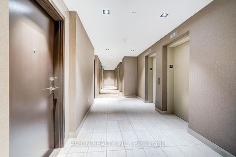 Photo 44 at 619 - 60 Honeycrisp Crescent, Vaughan Corporate Centre, Vaughan