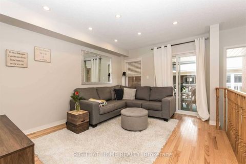 Photo 11 at 41 Ted Wray Circle, CFB, Toronto