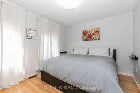 Photo 14 at 41 Ted Wray Circle, CFB, Toronto