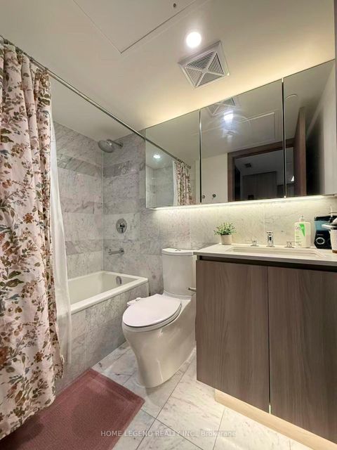 Photo 7 at 710 - 17 Bathurst Street, Waterfront Communities C1, Toronto