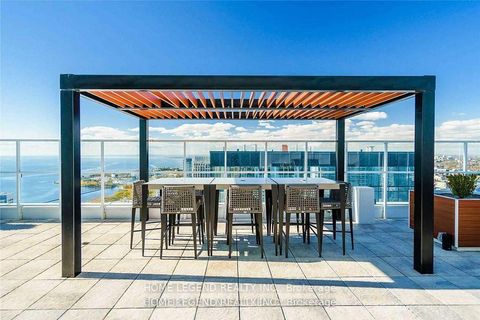 Photo 10 at 710 - 17 Bathurst Street, Waterfront Communities C1, Toronto