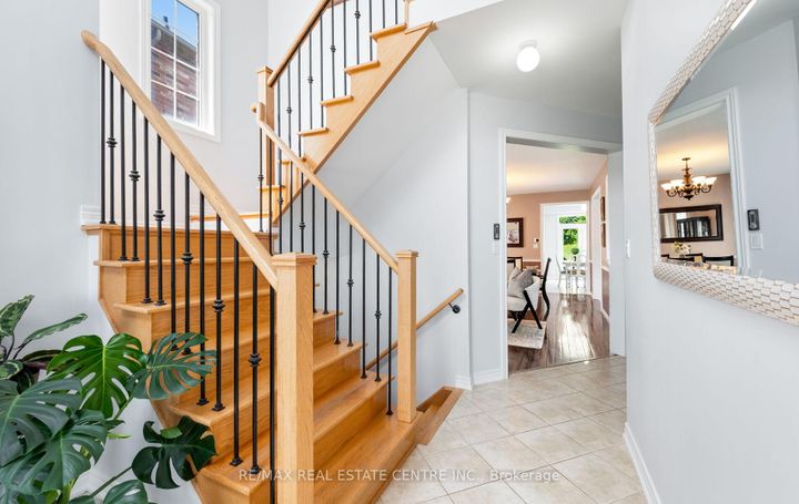 Photo 5 at 105 Olivia Marie Road, Bram West, Brampton