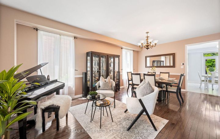 Photo 6 at 105 Olivia Marie Road, Bram West, Brampton