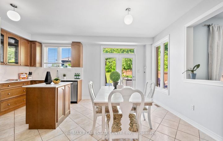 Photo 12 at 105 Olivia Marie Road, Bram West, Brampton