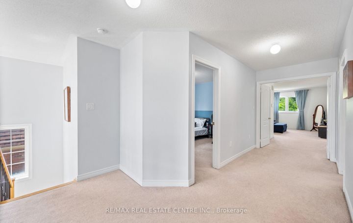 Photo 13 at 105 Olivia Marie Road, Bram West, Brampton