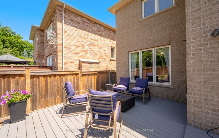 Photo 30 at 105 Olivia Marie Road, Bram West, Brampton