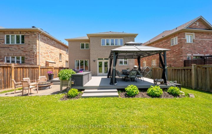 Photo 34 at 105 Olivia Marie Road, Bram West, Brampton