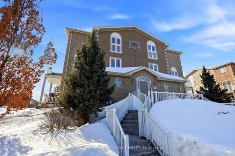 Photo 1 at 1 - 408 Veterans Drive, Holly, Barrie