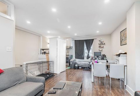 Photo 11 at 878 Kingston Road, Danforth, Toronto