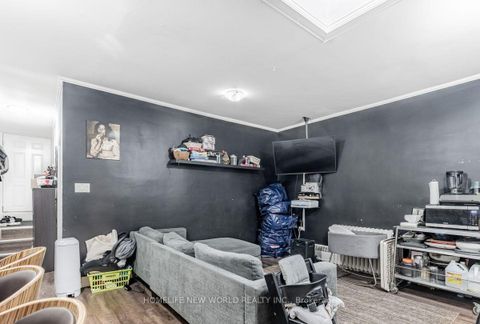 Photo 20 at 878 Kingston Road, Danforth, Toronto