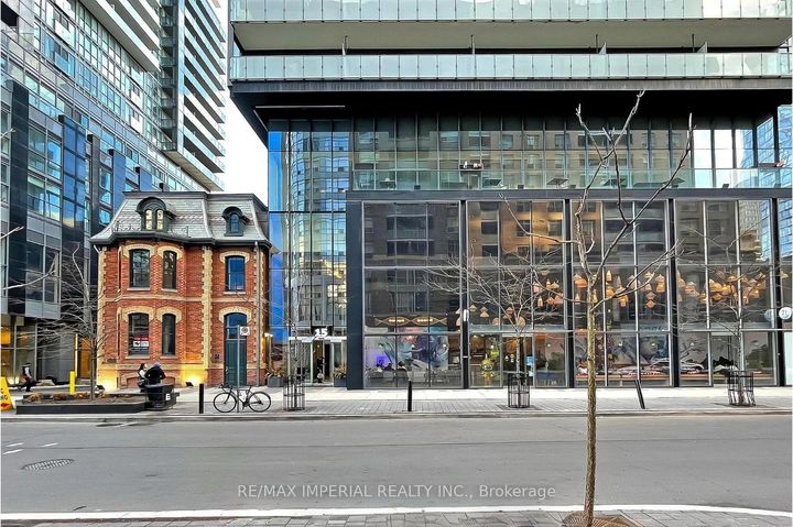 Photo 3 at Ph03 - 15 Grenville Street, Bay Street Corridor, Toronto