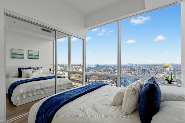 Photo 28 at Ph03 - 15 Grenville Street, Bay Street Corridor, Toronto