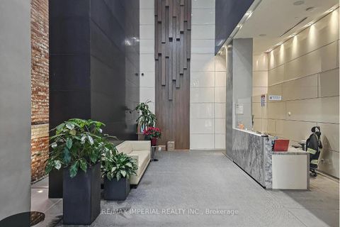 Photo 5 at Ph03 - 15 Grenville Street, Bay Street Corridor, Toronto