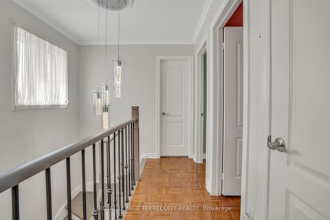 Photo 13 at 55 Grampian Avenue, Maple, Vaughan