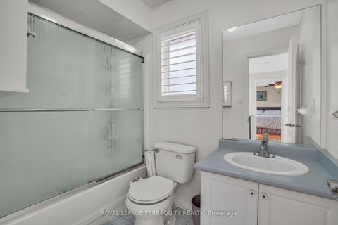 Photo 17 at 55 Grampian Avenue, Maple, Vaughan