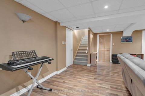 Photo 19 at 55 Grampian Avenue, Maple, Vaughan