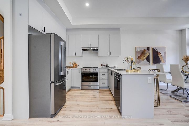 Photo 17 at 14 Kahshe Lane, Rural Richmond Hill, Richmond Hill