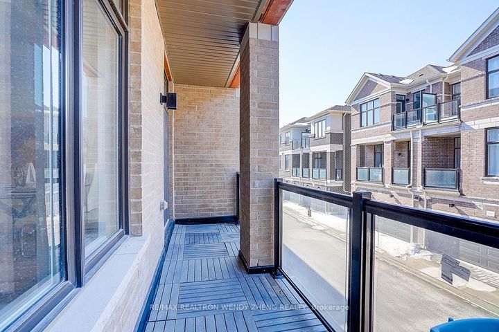 Photo 20 at 14 Kahshe Lane, Rural Richmond Hill, Richmond Hill