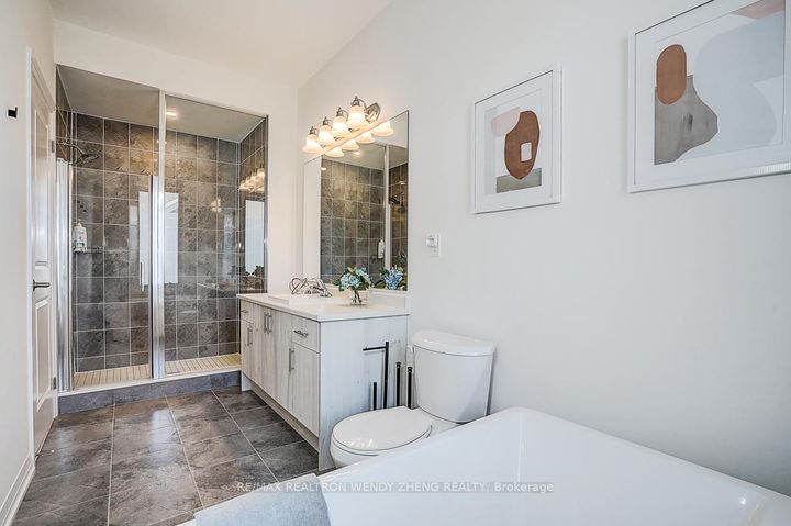 Photo 28 at 14 Kahshe Lane, Rural Richmond Hill, Richmond Hill