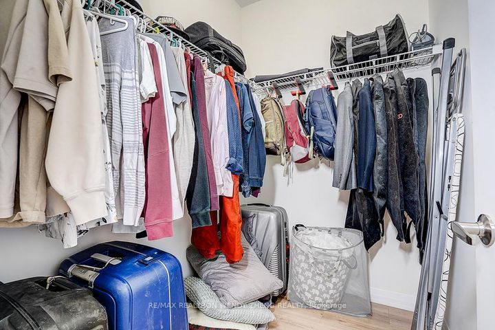 Photo 29 at 14 Kahshe Lane, Rural Richmond Hill, Richmond Hill