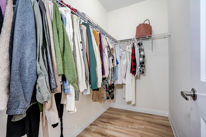 Photo 30 at 14 Kahshe Lane, Rural Richmond Hill, Richmond Hill