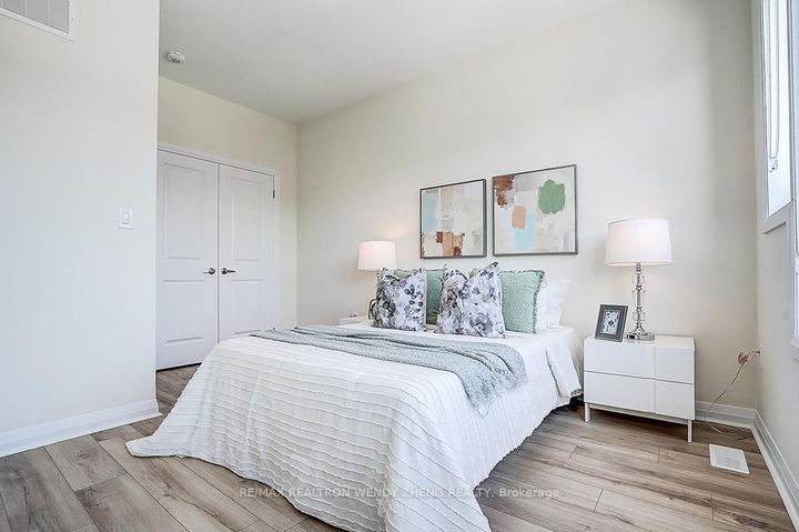 Photo 35 at 14 Kahshe Lane, Rural Richmond Hill, Richmond Hill