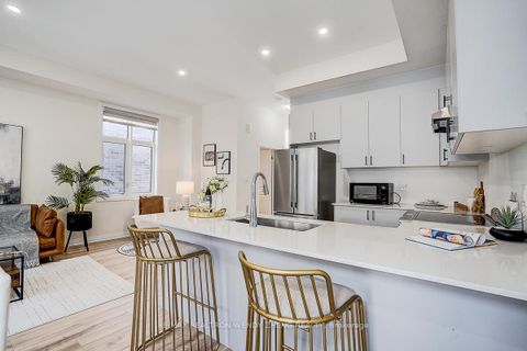 Photo 19 at 14 Kahshe Lane, Rural Richmond Hill, Richmond Hill