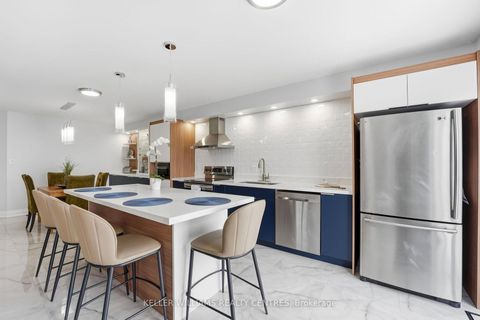 Photo 9 at 28 Glenhill Drive, Painswick South, Barrie