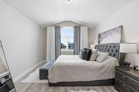 Photo 22 at 28 Glenhill Drive, Painswick South, Barrie