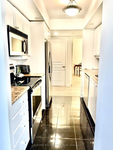 Photo 6 at 519 - 15 Northtown Way, Willowdale East, Toronto