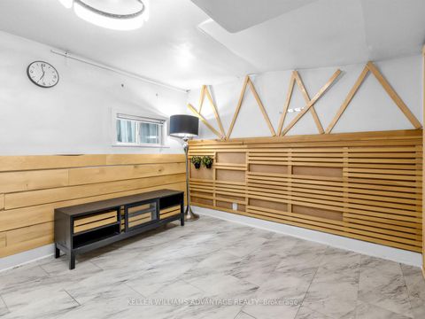 Photo 25 at 12 Hastings Avenue, South Riverdale, Toronto