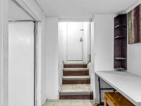 Photo 28 at 12 Hastings Avenue, South Riverdale, Toronto