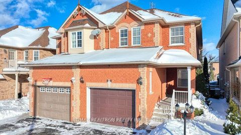 Photo 4 at 89 English Oak Drive, Oak Ridges Lake Wilcox, Richmond Hill