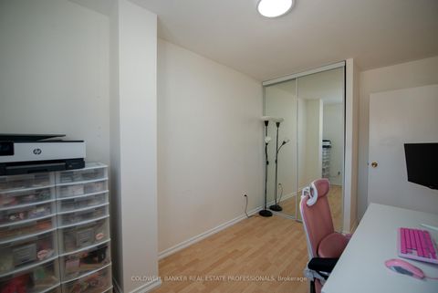 Photo 11 at 781 Sunnypoint Drive, Leslie Valley, Newmarket