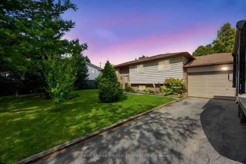 Photo 1 at 928 Blackwoods Avenue, Alcona, Innisfil