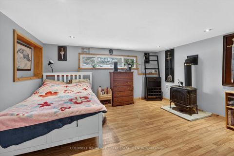 Photo 15 at 928 Blackwoods Avenue, Alcona, Innisfil