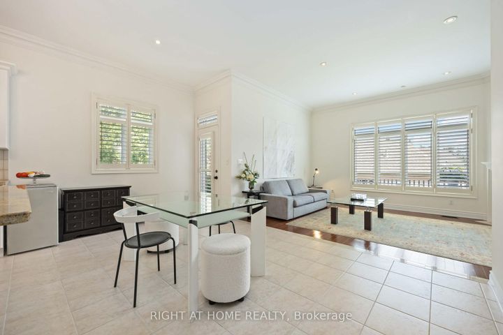 Photo 13 at 6 Sachet Drive, Oak Ridges Lake Wilcox, Richmond Hill